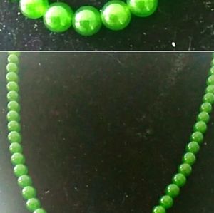 Vintage  jade  green necklace  Russian beads sale